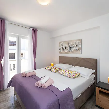 Vesna Zara