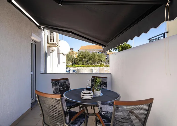 Vesna 公寓 扎达尔